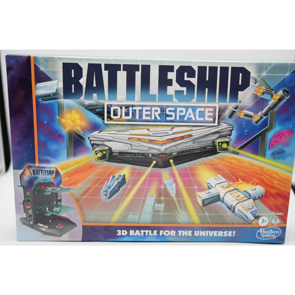 Battleship Outer Space 3D battle for the Universe Board Game - used - Picture 1 of 2